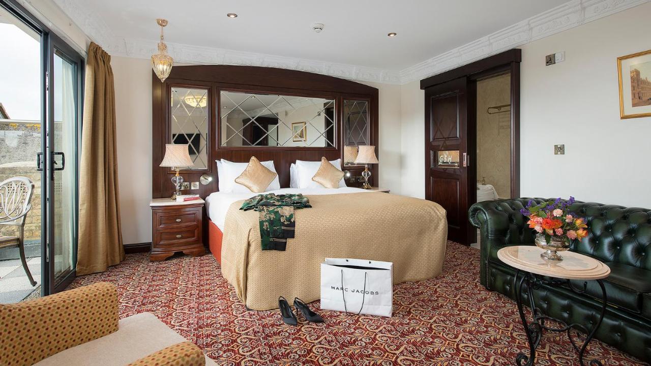 The George Street Hotel Оксфорд Экстерьер фото A suite at the hotel