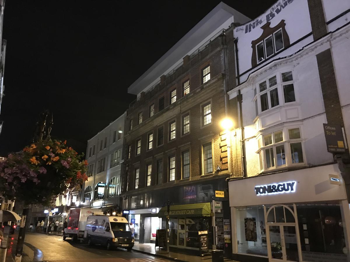 The George Street Hotel Оксфорд Экстерьер фото The former hotel at 10–12 St Mary's Street, Cardiff