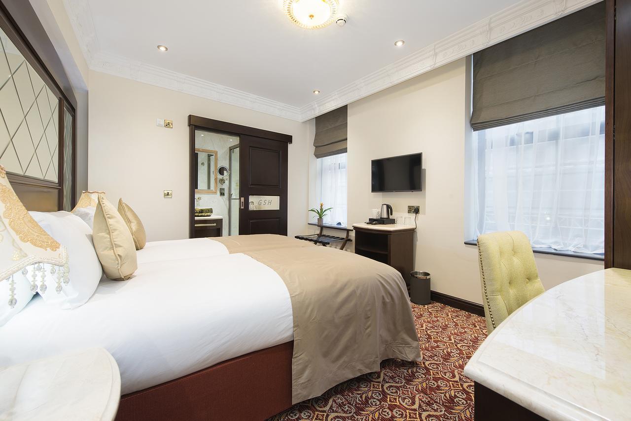 The George Street Hotel Оксфорд Экстерьер фото A room at the hotel