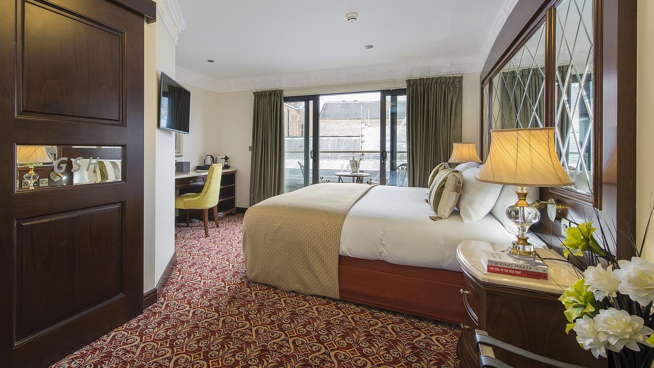 The George Street Hotel Оксфорд Экстерьер фото A room at the hotel